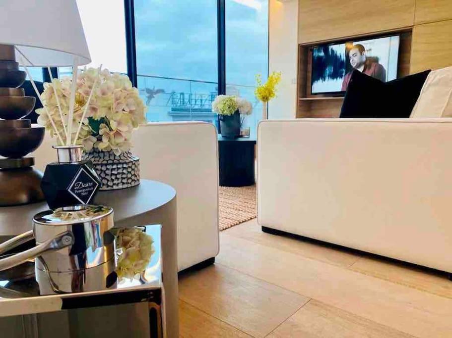 Large 3 Bed 3 Bathrooms Penthouse With Terrace And City Views In London Eksteriør bilde