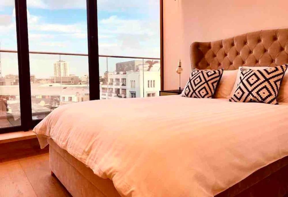 Large 3 Bed 3 Bathrooms Penthouse With Terrace And City Views In London Eksteriør bilde